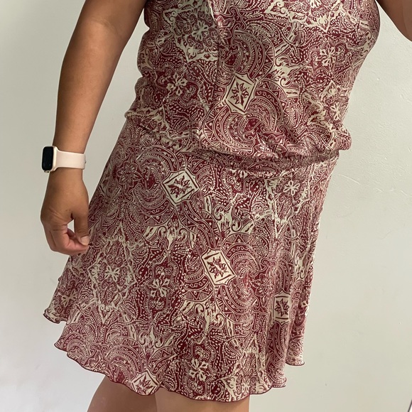 Strapless - Picture 1 of 7